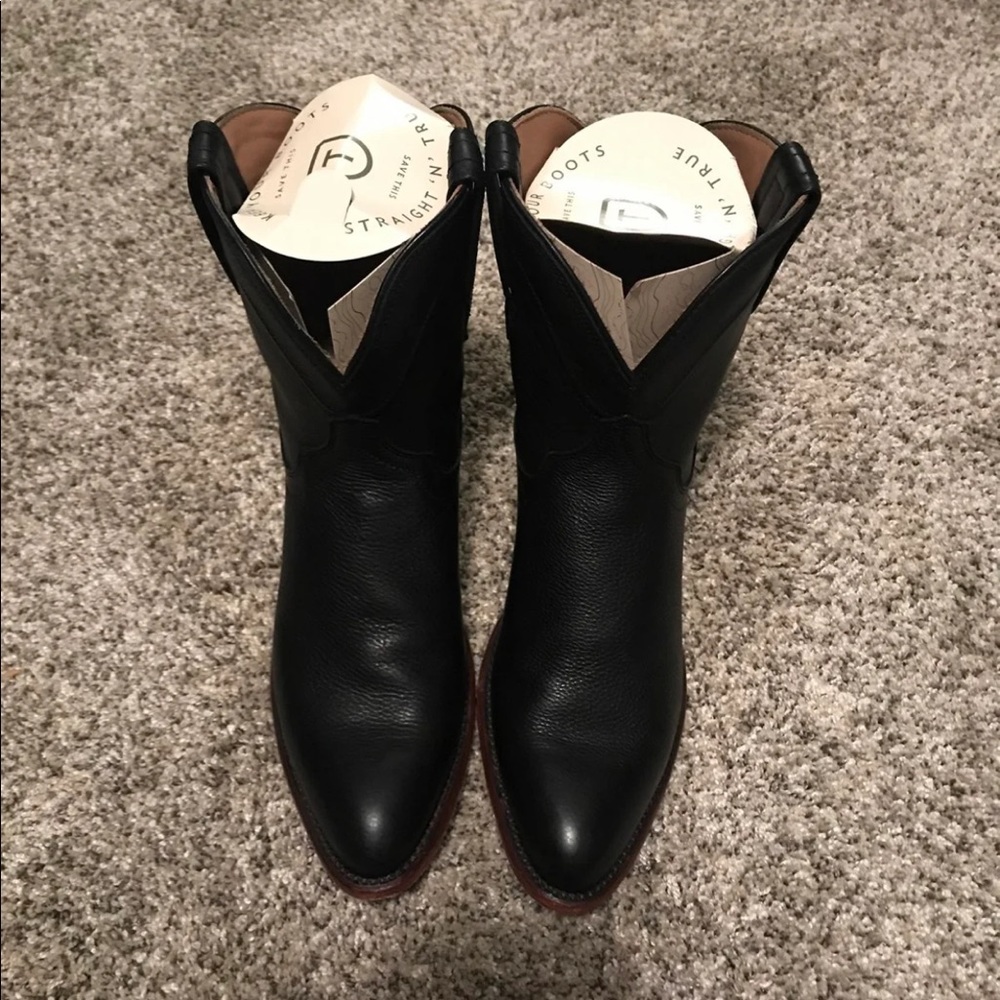 Trecovas leather boots